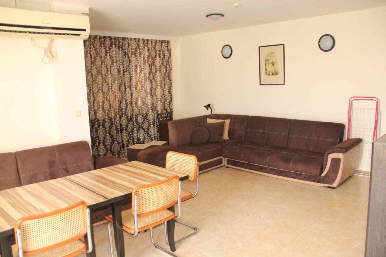 Ivtour Apartments In Yalta Complex Golden Sands Exterior photo