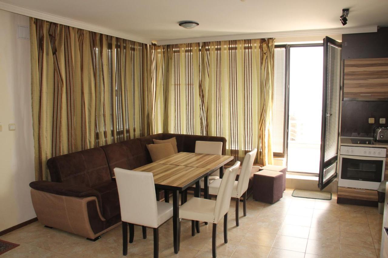 Ivtour Apartments In Yalta Complex Golden Sands Exterior photo